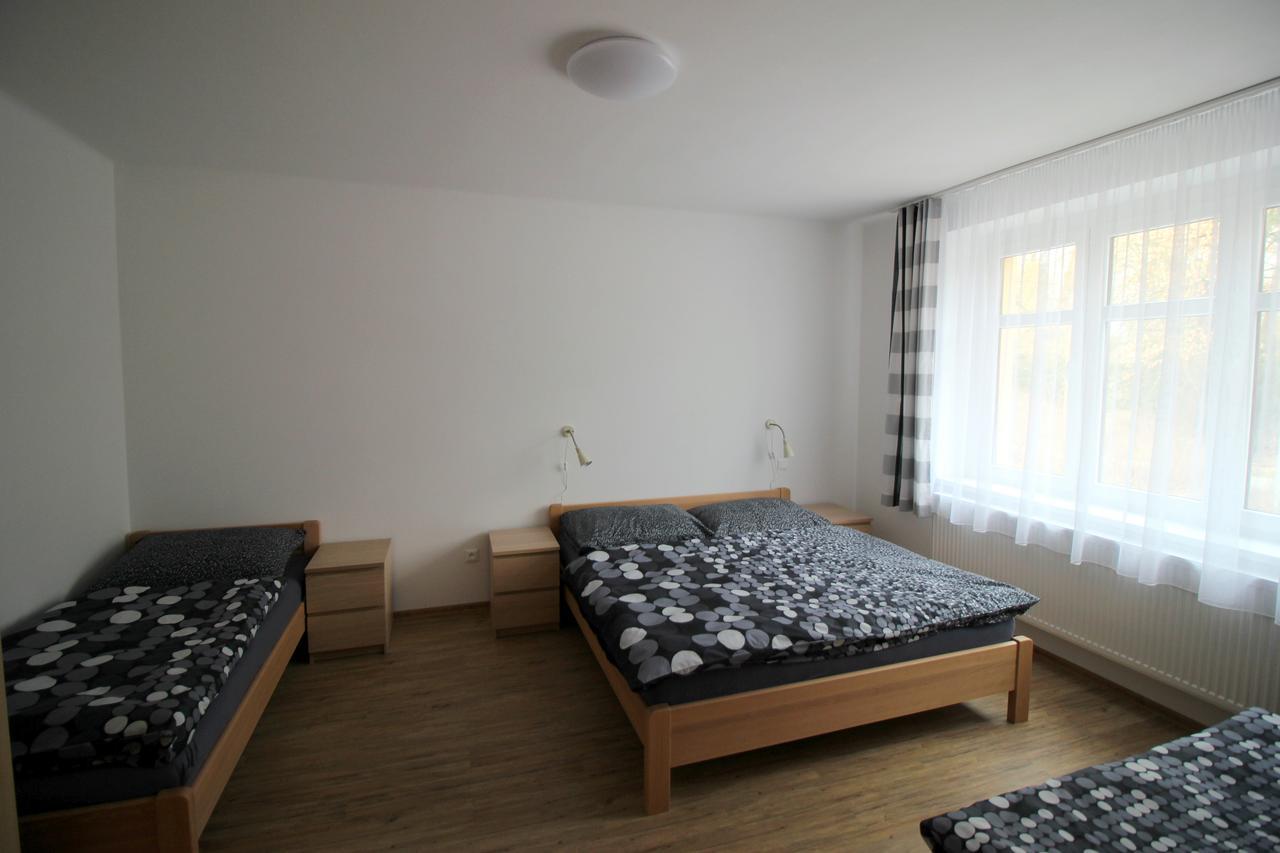 Apartmany Na Sadech Třeboň Екстериор снимка