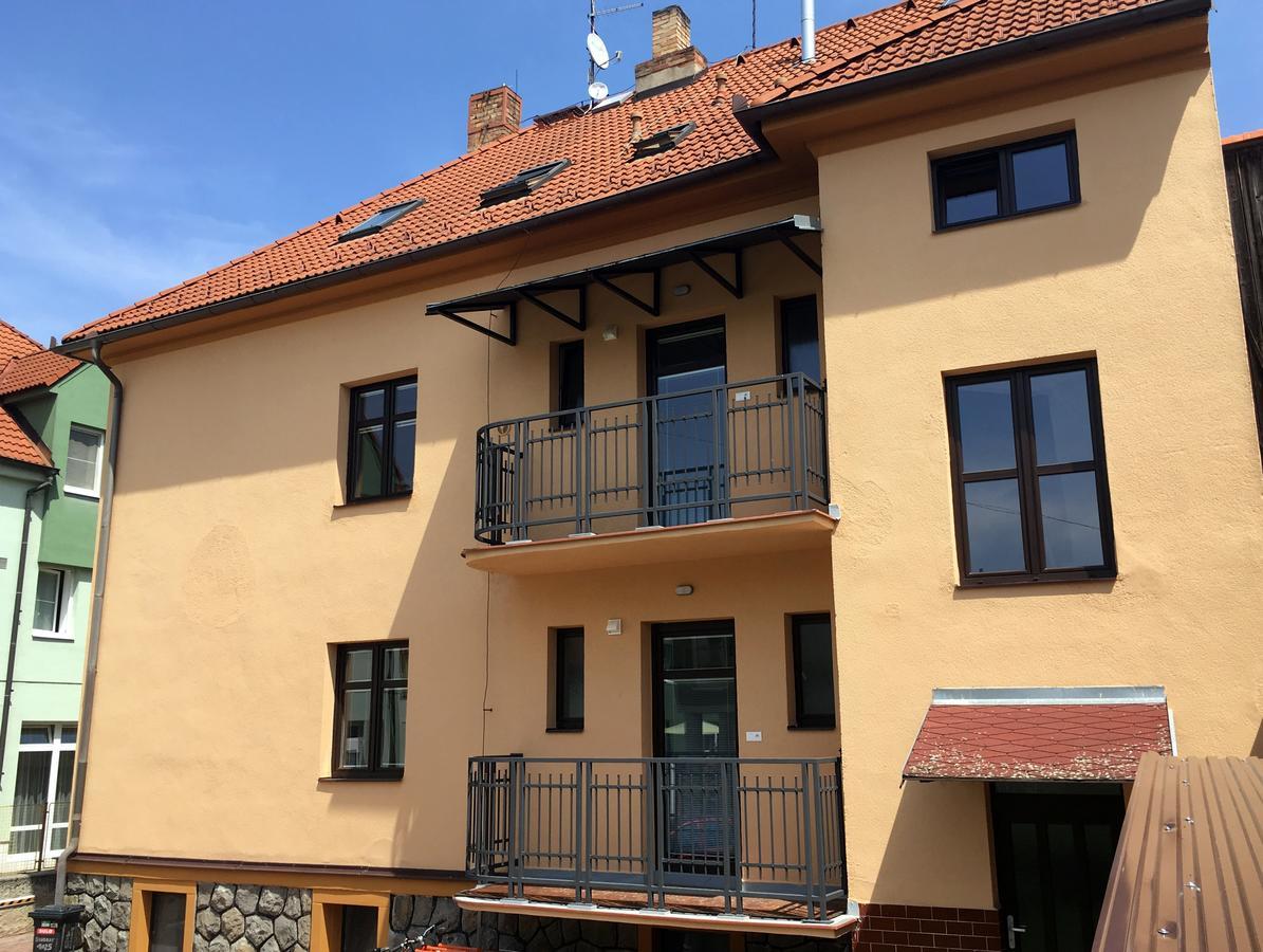 Apartmany Na Sadech Třeboň Екстериор снимка